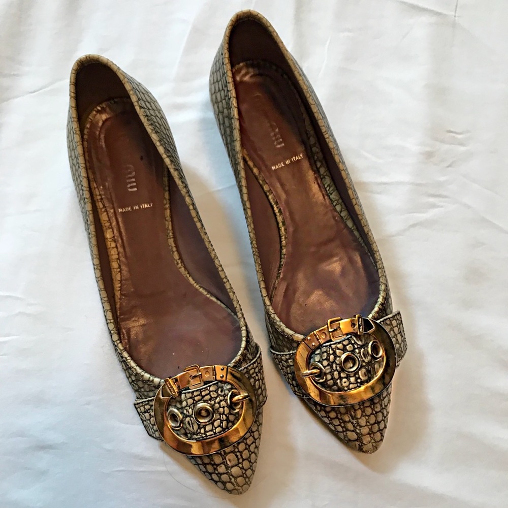 Miu Miu flats with buckle detail